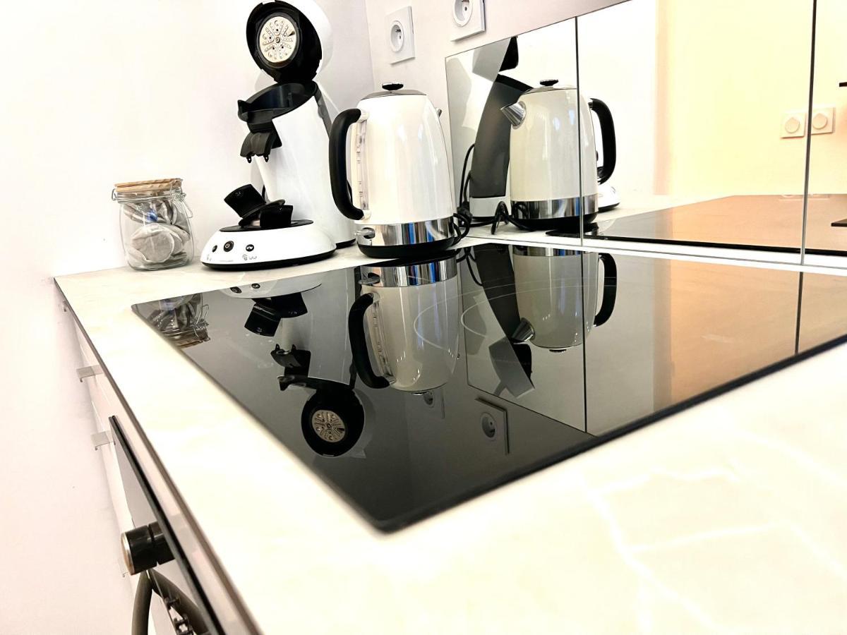 Les Suites Du Beffroi 2 กาเลส์ ภายนอก รูปภาพ